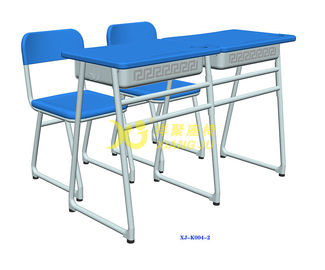 中国 金属中学校の教室のために置かれる物質的な二重学生の机および椅子 サプライヤー