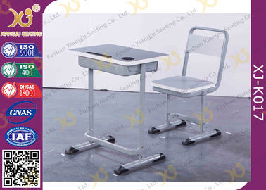 中国 学生のための合板の鋼鉄管の単一の学習の机そして椅子保証5年の サプライヤー