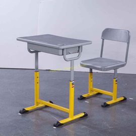 中国 鉄/アルミニウム フレームが付いている調節可能な金属の中学校学生のテーブルそして椅子 サプライヤー