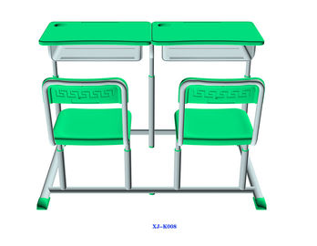 中国 真新しい緑学生の机および椅子の一定のHDPEの鉄の調節可能な学校家具 サプライヤー