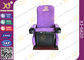 カップ・ホルダーが付いている紫色の生地の腕の上の映画館の劇場の椅子を押し戻して下さい サプライヤー